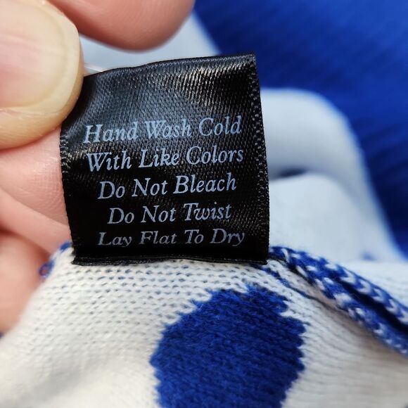 🔥NWT Blue w/White Polka Dot Buttoned 3/4 Sleeve Cardigan Sweater Large - Picture 13 of 13